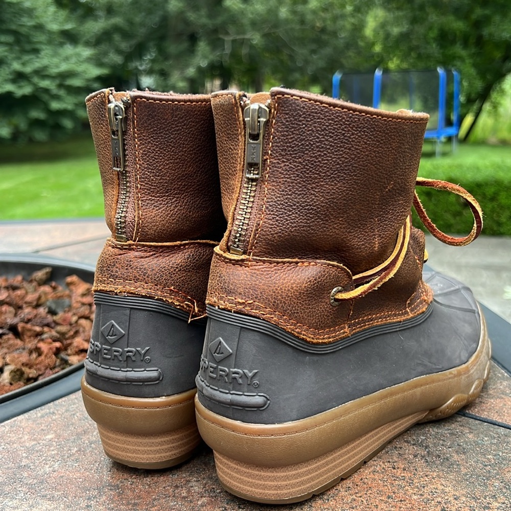 SPERRY WINTER BOOTS - Picture 7 of 16